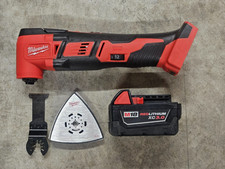 Milwaukee M18 Cordless Oscillating Multitool w/ 3aH Battery Model 2626-20