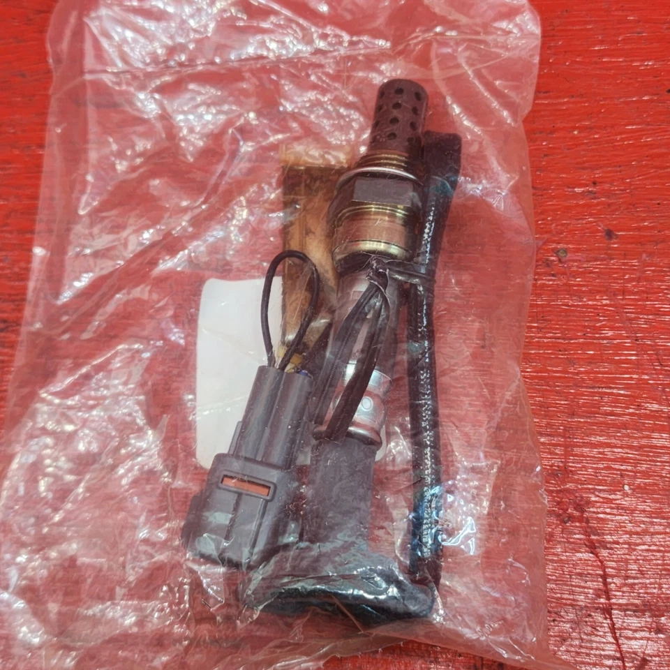 Датчик кислорода Denso 234-2069 для 1990-1991 Lexus ES250, Toyota Camry 2,5 л - Изображение 4 из 4