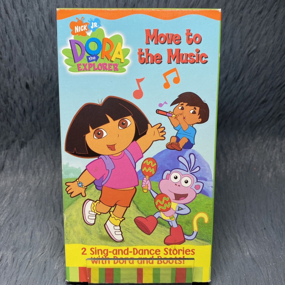 Dora the Explorer Move to the Music VHS Tape 2002 Nick Jr