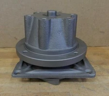 1975-85 International S-series V537 8.8L V8 new water pump 489173C1-30173