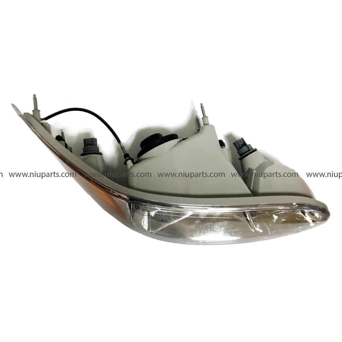 Headlight- Passenger Side Fit: Peterbilt 330 335 325 337 340 Headlight- Passenger Side Fit: Peterbilt 330 335 325 337 340