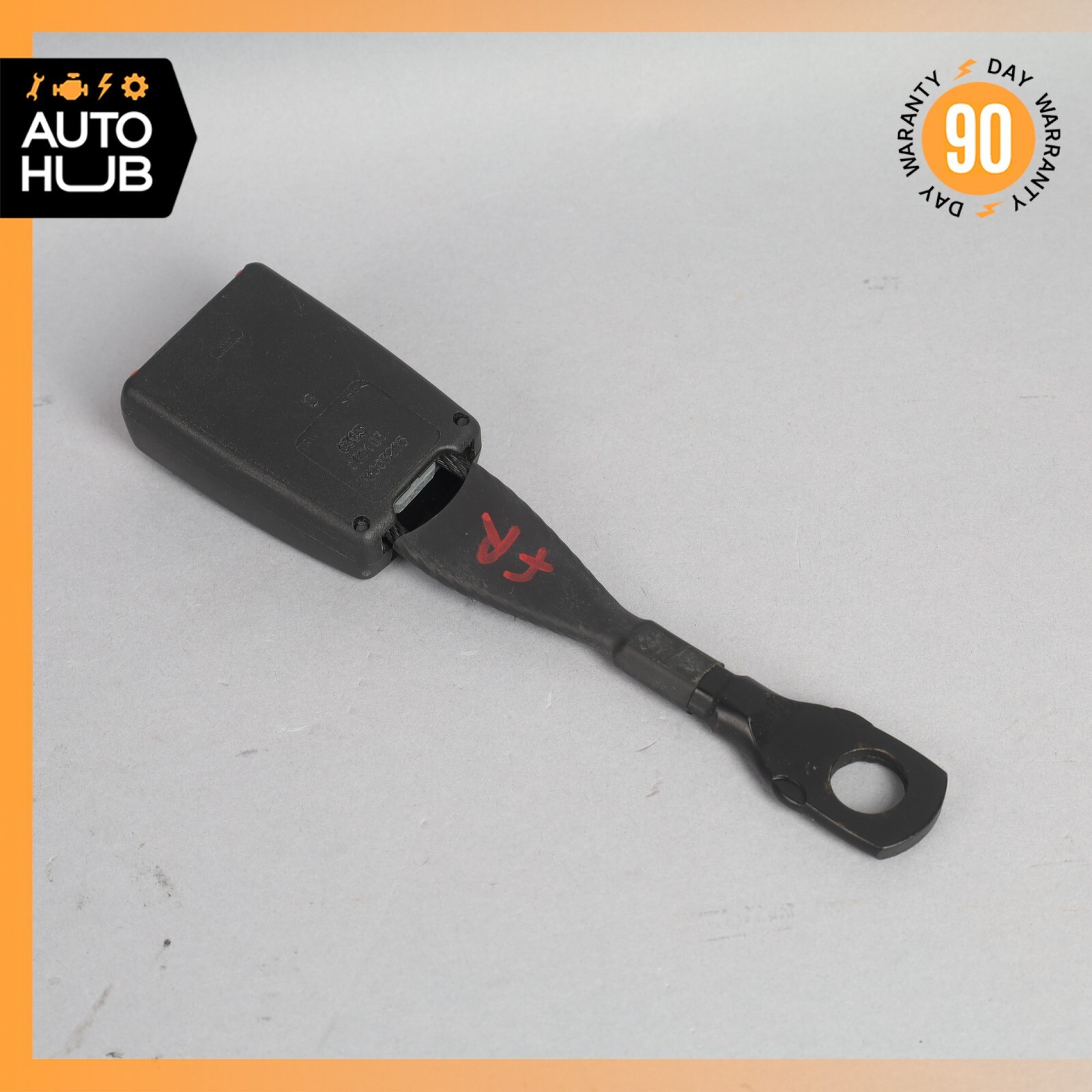 02-07 Maserati Spyder 4200 M138 Front Right Side Seat Belt Seatbelt Buckle OEM