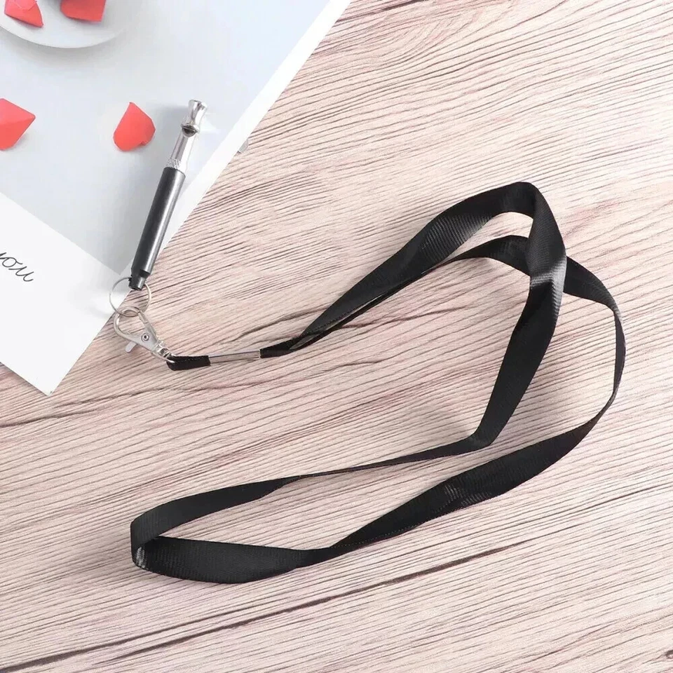 Silbato para perro dejar de ladrar tren de sonido silencioso con correa Foto 4 de 4