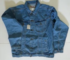 Men's Wrangler Rugged Wear Denim Jacket  - Inside Pockets