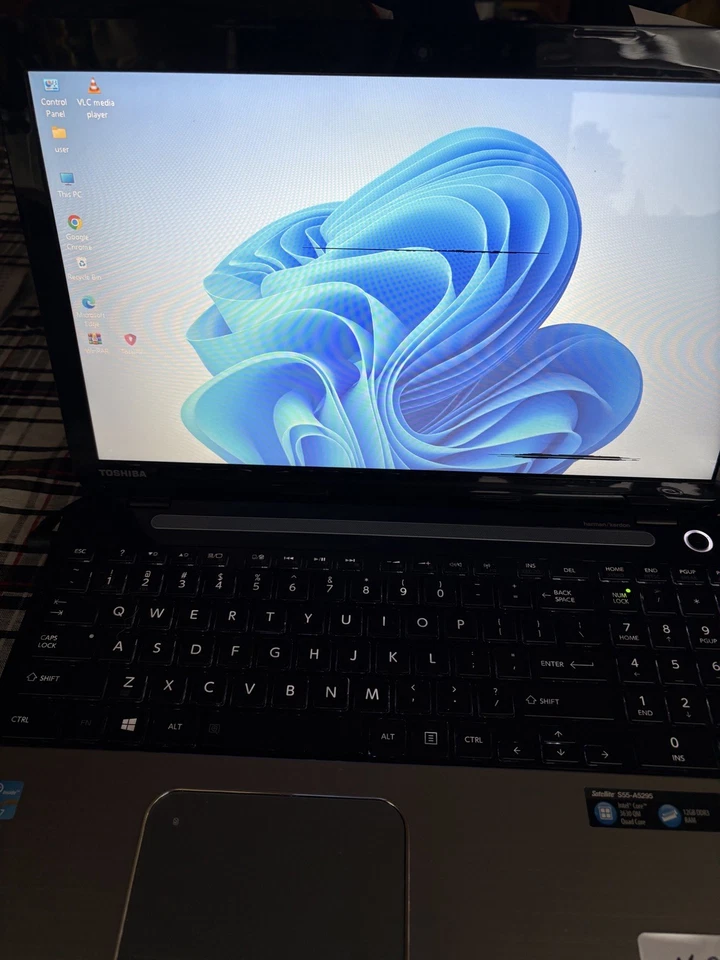 portátil toshiba s55-a5295 Foto 4 de 4