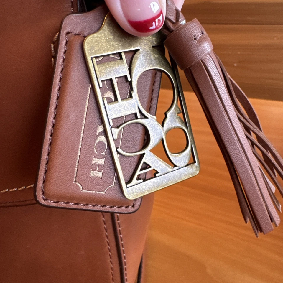 NWT Vintage Y2K Coach Legacy Willis British Tan Turn-Lock 70th Anniversary  - Image 4 of 4