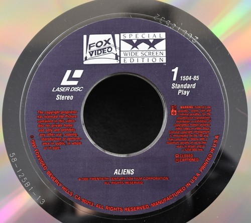 Aliens Special Widescreen Collector’s Edition 4-Disc Laserdisc Box Set VG/VG- - Picture 13 of 23
