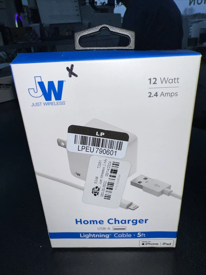 Cargador de pared Just Wireless de 12 W con cable USB a Lightning de 5 pies (certificado MFi) Foto 3 de 3