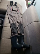 Hodgman Pipestone Breathable  Chest Wader FISHING