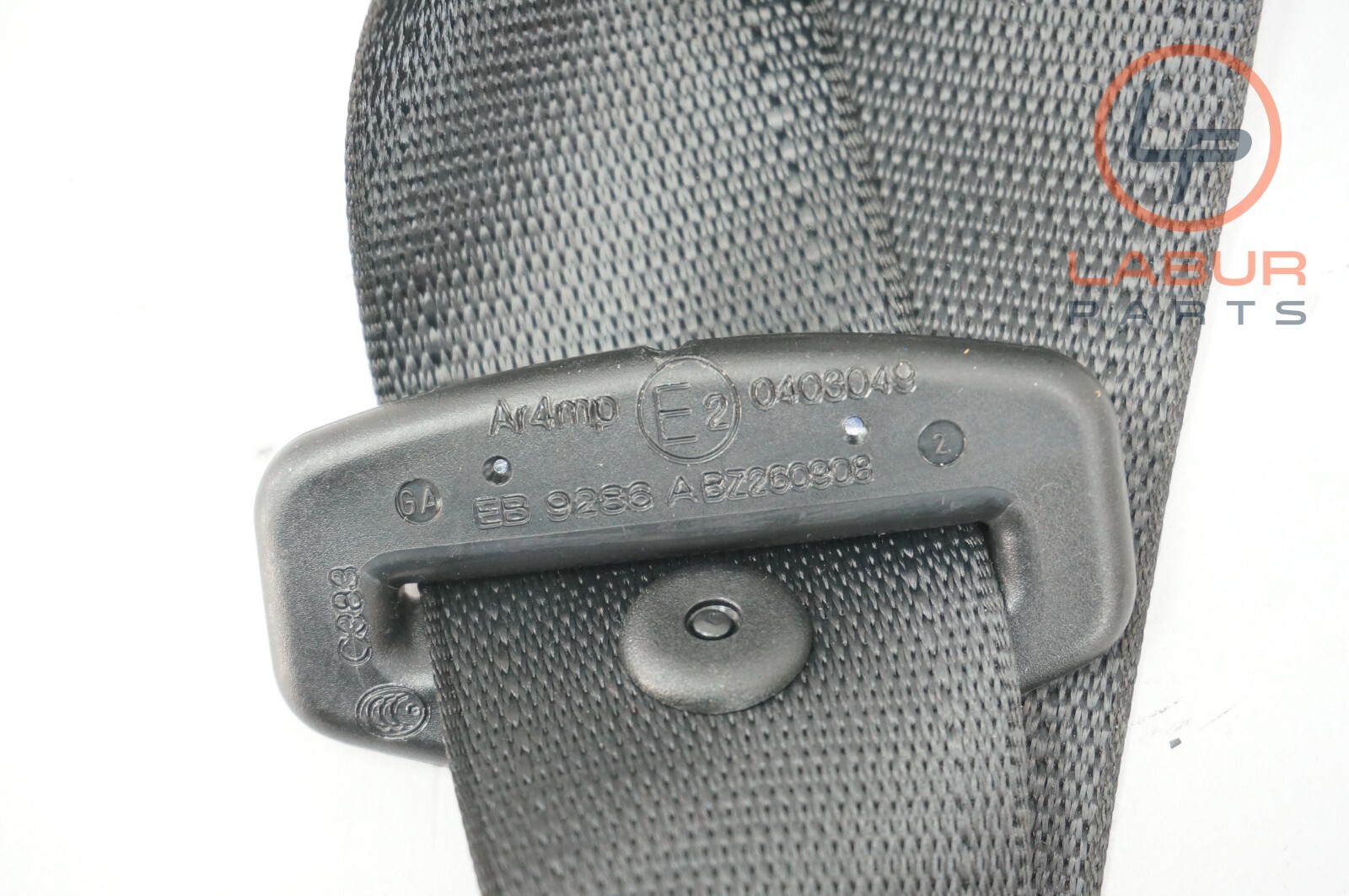 M139 09-13 Maserati Quattroporte Rear Right or Left Side Seat Belt Seatbelt A958