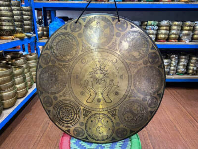 20'' Special Solar Eclipse Face-Sculpted Tibetan Gong  Handmade Nepal Temple Gong