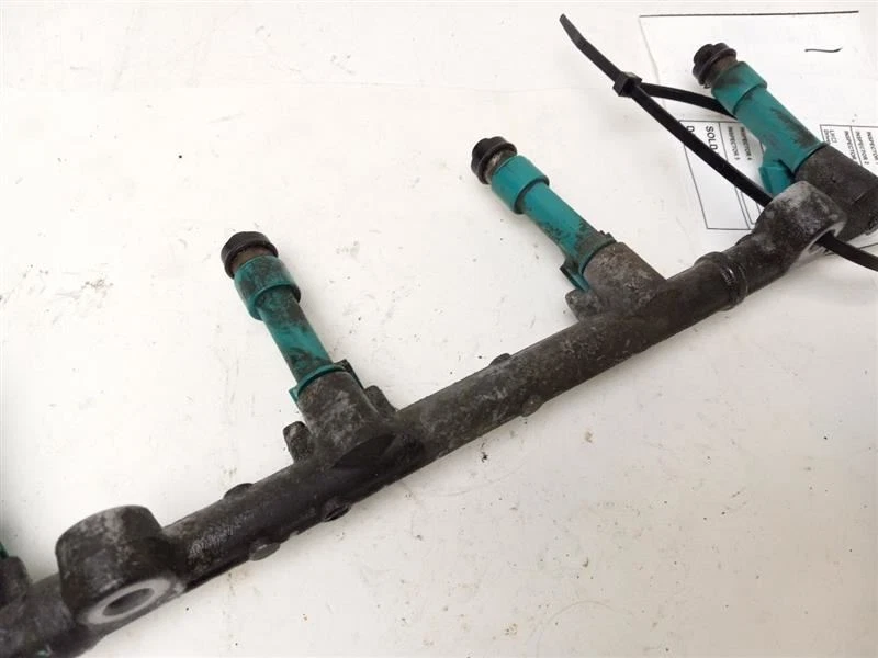 CARRIL DE COMBUSTIBLE PARA TOYOTA CAMRY SCION XB 2008-2015 Foto 3 de 4