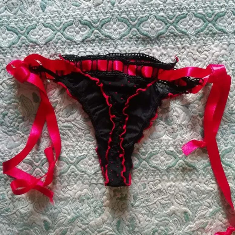 perizoma intimissimi rosso e nero slip brasiliano mutandina mutandine raso