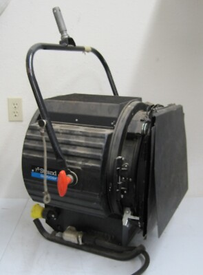 #ad Strand QuartzColor Daylight Sirio 4000 4K HMI SpotlightLightmaker 4000W Ballast $2950.00
