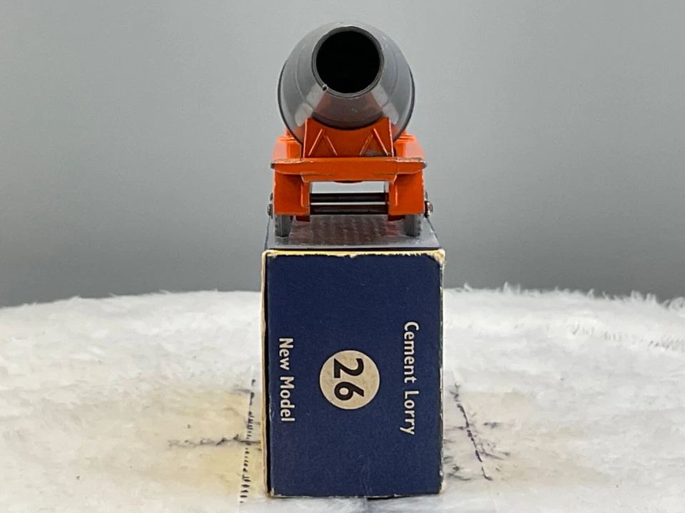 Matchbox lesney1961 #26B Foden Cement Lorry ,VG cond,in C box all orig,. - Image 3 of 4