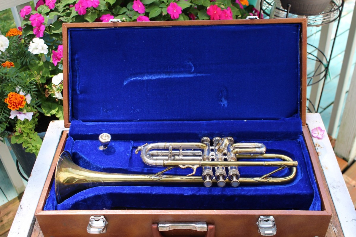 Vintage 1960 C Henri Selmer Paris Depose Two Tone Trumpet - Serial