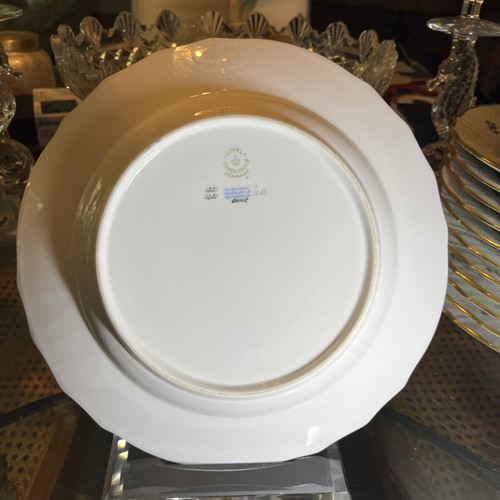 Plato de cena Royal Copenhagen flor sajona 1221 1621 borde dorado de 10" casi nuevo #12 - Imagen 4 de 5