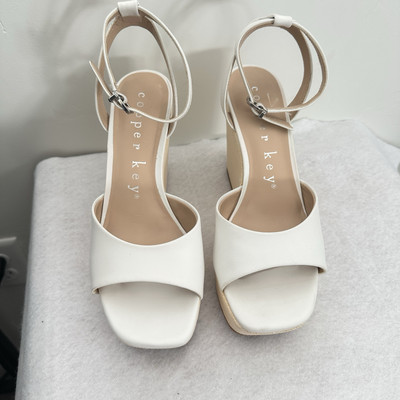 Copper Key Women's Daybreak Leather Ankle Strap Platform Wedges White Size 9.5M