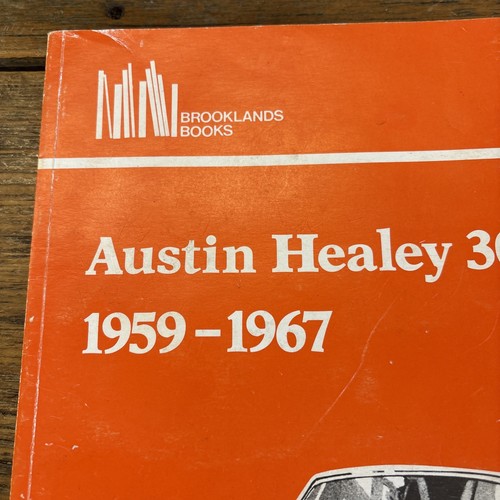 Austin Healey 3000, 1959-1967 Road Test book by Brooklands Books, 100 pages - Picture 3 of 10