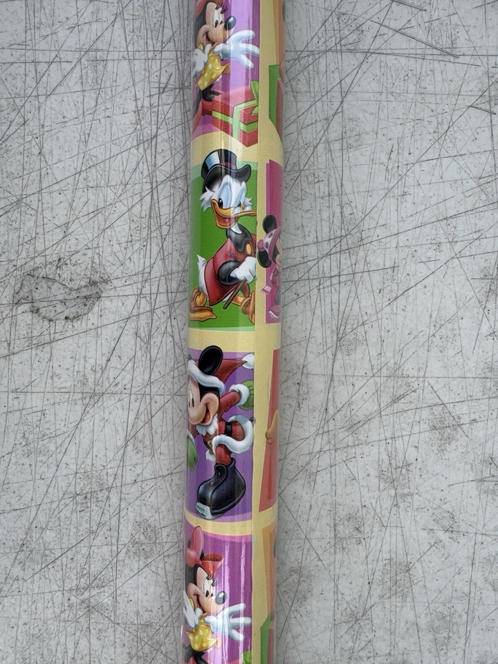 Papel de envolver regalo Disney The Finishing Touch Mickey Mouse Minnie Donald de colección Foto 2 de 4