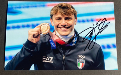 NICOLO MARTINENGHI Olympiasieger 2024 Schwimmen In-person Foto 10x15 Autogramm
