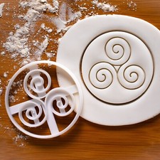 Triskelion Cookie Cutter - Celts viking trinity norse nordic runes triquetra