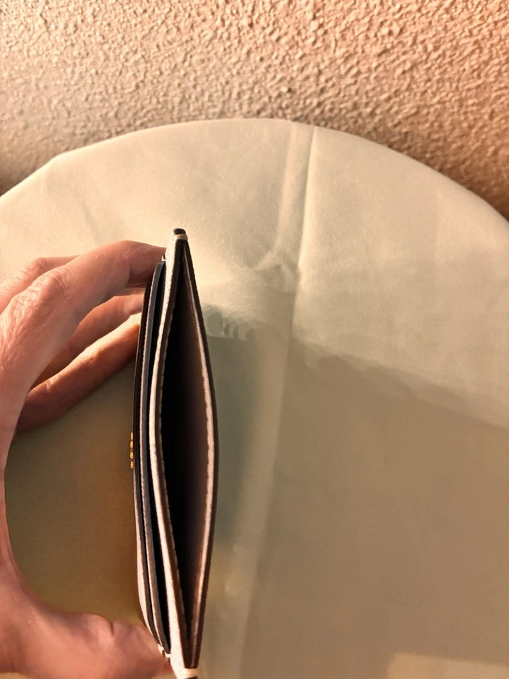 Cartera tarjetera de cuero Tory Burch, azul claro Foto 3 de 4