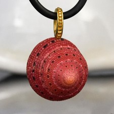 Red Strawberry Top Shell Pendant 18K Gold Vermeil 925 Sterling Silver 3.19g