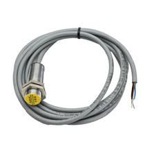 Turck B15-G18-AN6 X 50mm Proximity Switch 10-30VDC/200mA