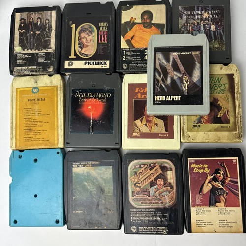 Lot (13) 8-track tape cartridge Various Genres and Artists Untested - Bild 3 von 4
