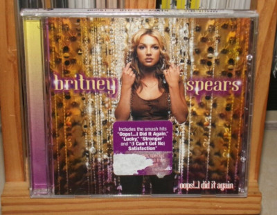 BRITNEY SPEARS OOPS I DID IT AGAIN NEW CD HYPE STICKER LUCKY STRONGER I'M NOT