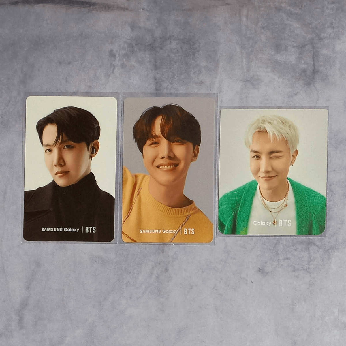 BTS Samsung Galaxy S21 Latin Edition Global Edition Z Flip Photo