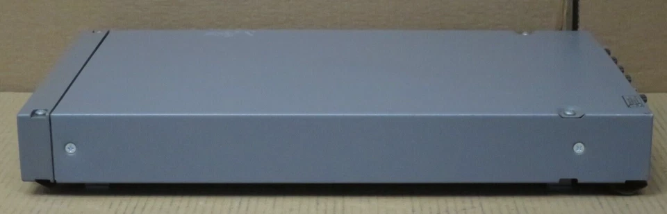 Sun Microsystems / Vixel Rapport 1000, HUB1063 GBIC Module Hub Switch W/ 6xGBICs - Image 2 of 4