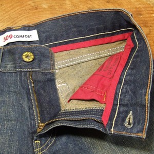 levis high waisted boyfriend jeans