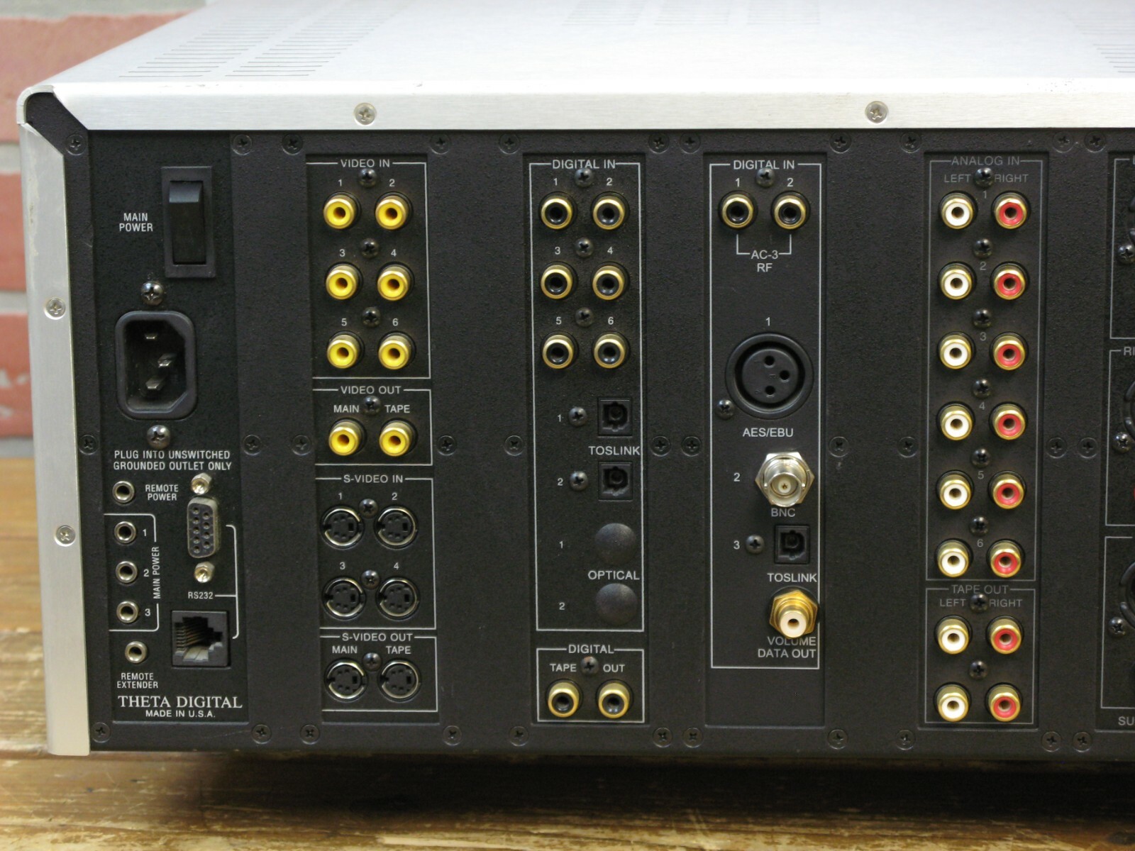 Processeur Audio/video Haut De Gamme Theta Digital Casablanca III, 10 Canaux, Modulable
