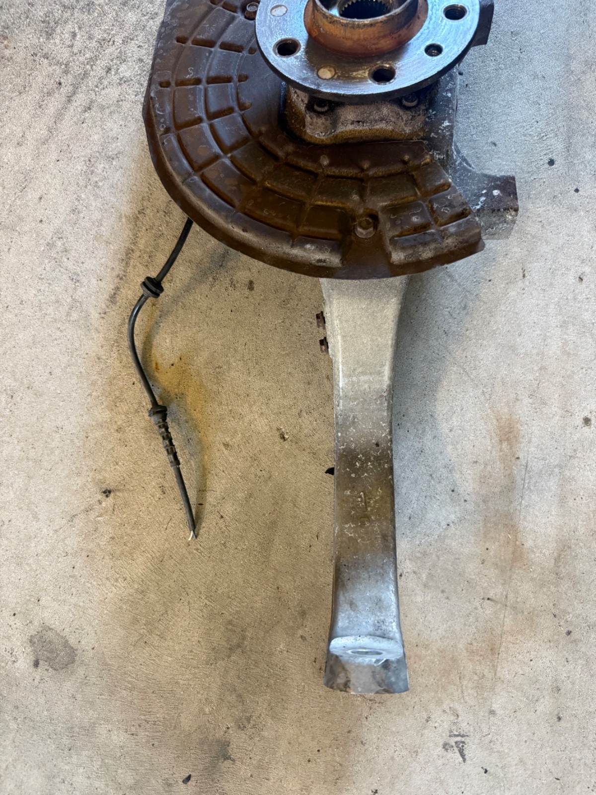 Maserati Ghibli S Q4 2014 Front Left Steering knuckle