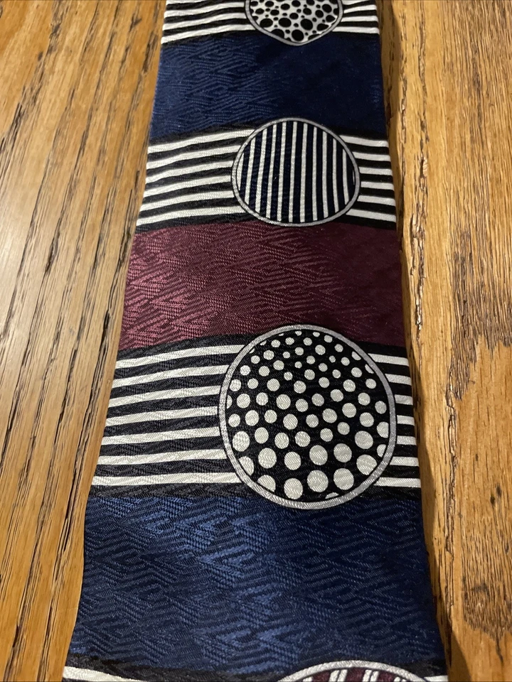 Corbata de seda vintage usada en excelente estado Watch It EE. UU. Art Deco abstracta para hombre Foto 3 de 4