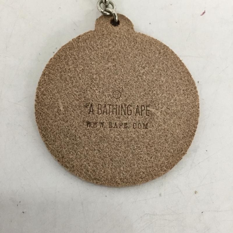A BATHING APE Abusing Ape Keychain Key Chain Ring Leather 10139084 t31_0209 thumbnail 3
