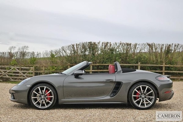 eBay - Porsche 718 2.5 Boxster 2.5 S PD...