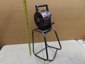 STAND MOUNT LOUD HAND CRANK MANUAL OPERATED AIR RAID ALARM METAL PORTABLE SIREN