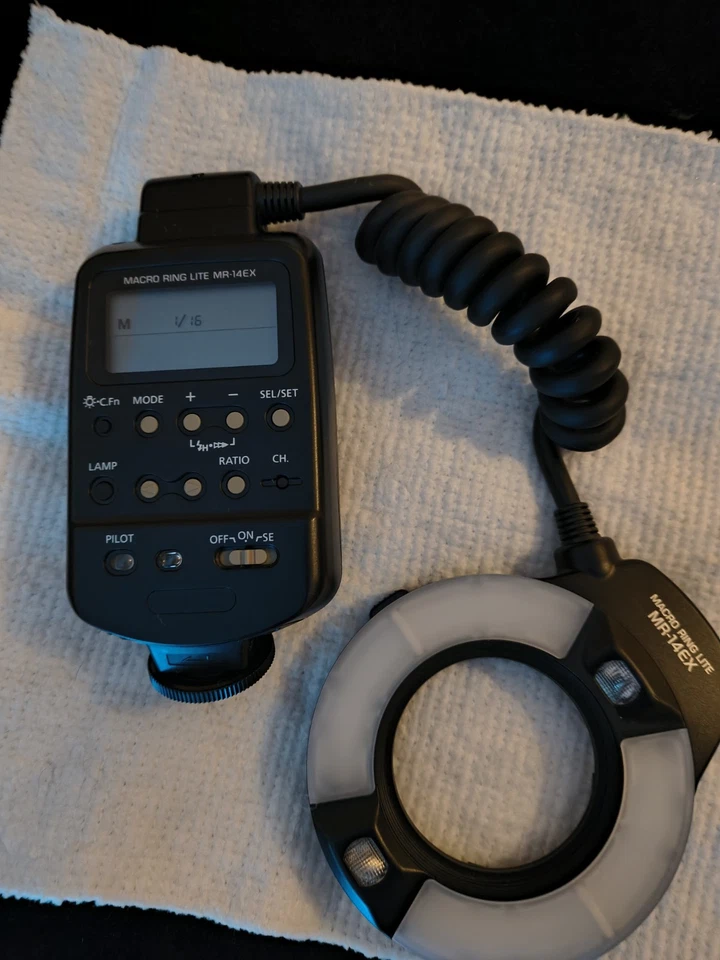 Canon MR-14EX Macro Ring Lite Flash light TTL for EOS EF Japan - Image 3 of 4