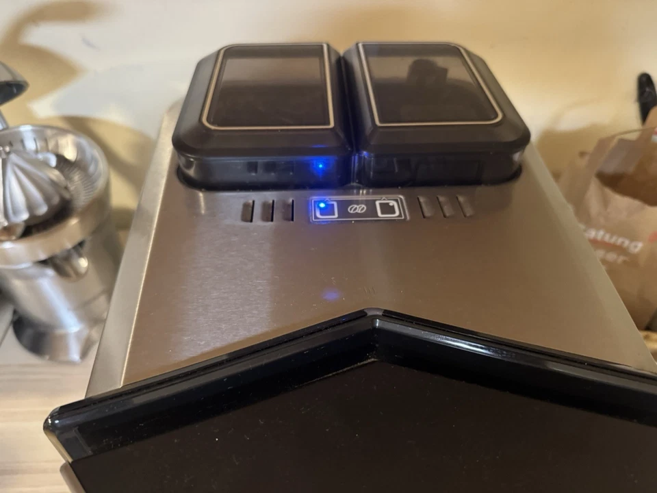 Siemens EQ.9 plus connect s700 Kaffeevollautomat, 1500W - Schwarz - Bild 3 von 4