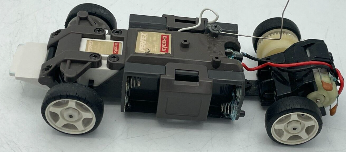 For parts Kyosho Mini-Z MR-01 chassis and R34 Skyline GT-R