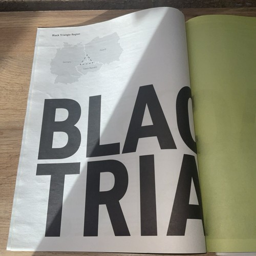 Black Triangle By Josef Koudelka PB C 2017 Very Rare Pull Out Pages Edition - Picture 12 of 13