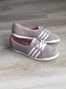 adidas neo piona