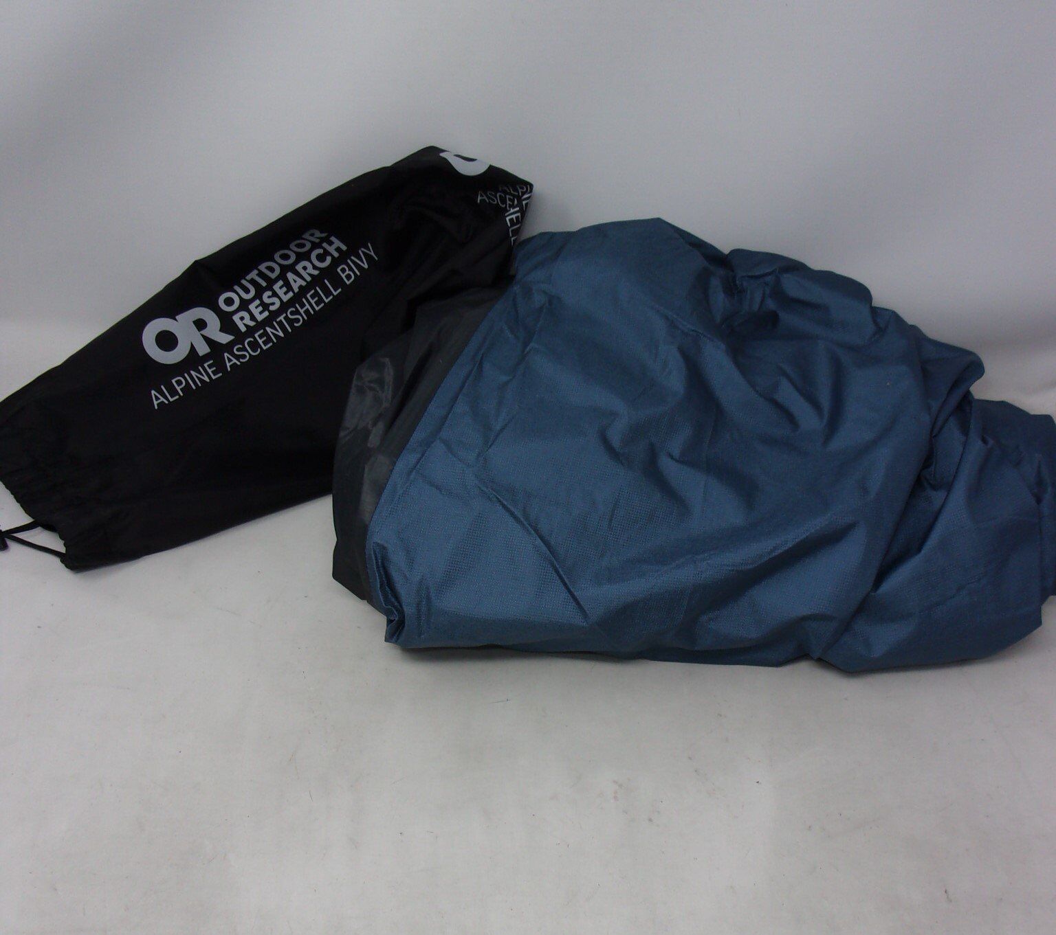 Outdoor Research Alpine AscentShell Bivy, Blue / Black, GENTLY USED