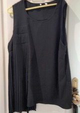 Tunique noire destructurée, sans  manches, T54 Neuf 