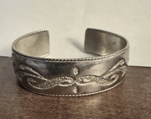 Vintage Sterling Silver Signed "JR Silversmiths USA" Cuff Bracelet