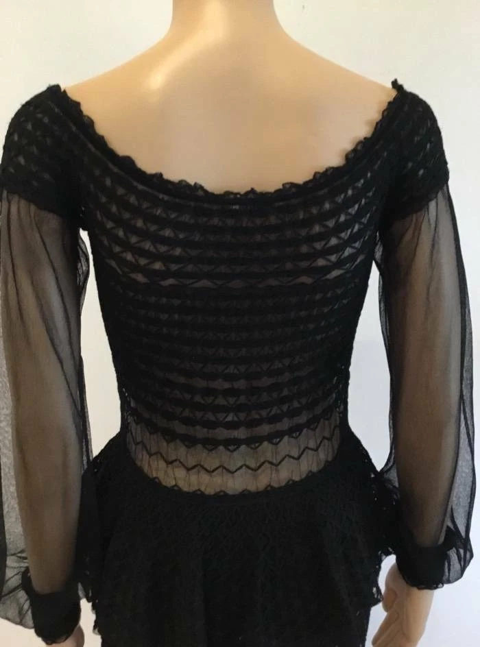 ALEXANDER MCQUEEN ABITO TRASPARENTE ALEXANDER MCCHEEN LAVORATO A SPALLA TAGLIA MEDIA