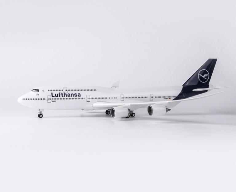 1:160 47CM Lufthansa BOEING 747-8 Aeroplane Landing Gear 1:160 47CM Lufthansa BOEING 747-8 Aeroplane Landing Gear
